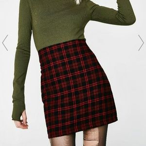 ❌❌SOLD❌❌Dolls kill red plaid skirt